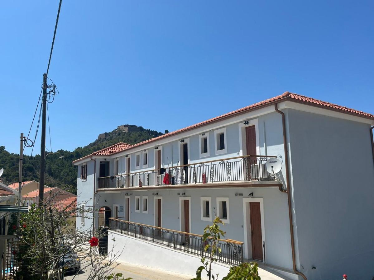 Vassilis Retreat Hotel Ászosz Kültér fotó